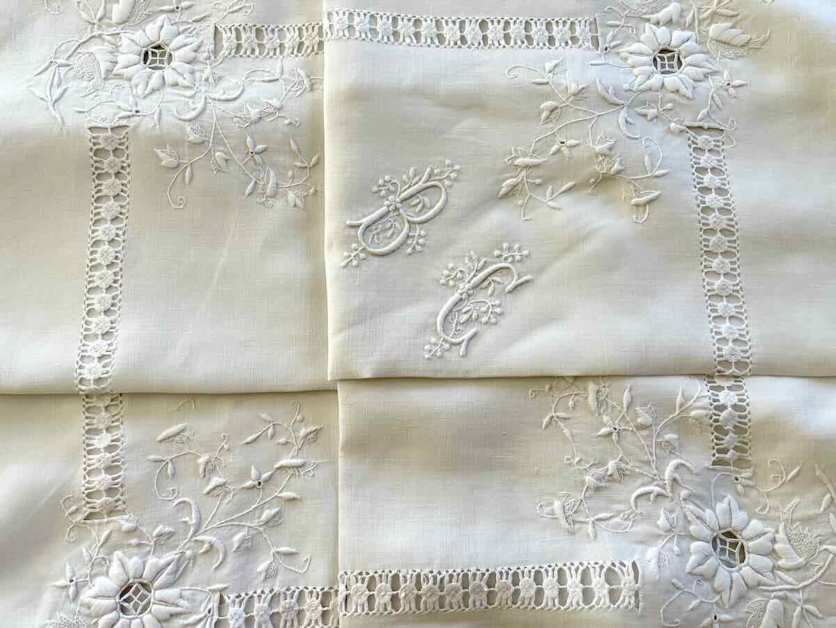 Beautiful Pillowcase With Sumptuous Embroidery, Mono Bc, Linen Thread - Linge Ancien-photo-2