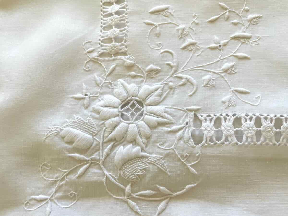 Beautiful Pillowcase With Sumptuous Embroidery, Mono Bc, Linen Thread - Linge Ancien-photo-3