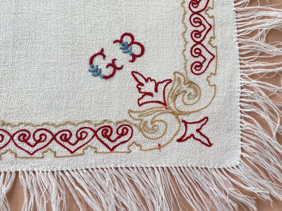 Set Of 12 Small Fringed Napkins, Linen Granite, Colored Embroidery Point De Beauvais, Napoleon I-photo-3