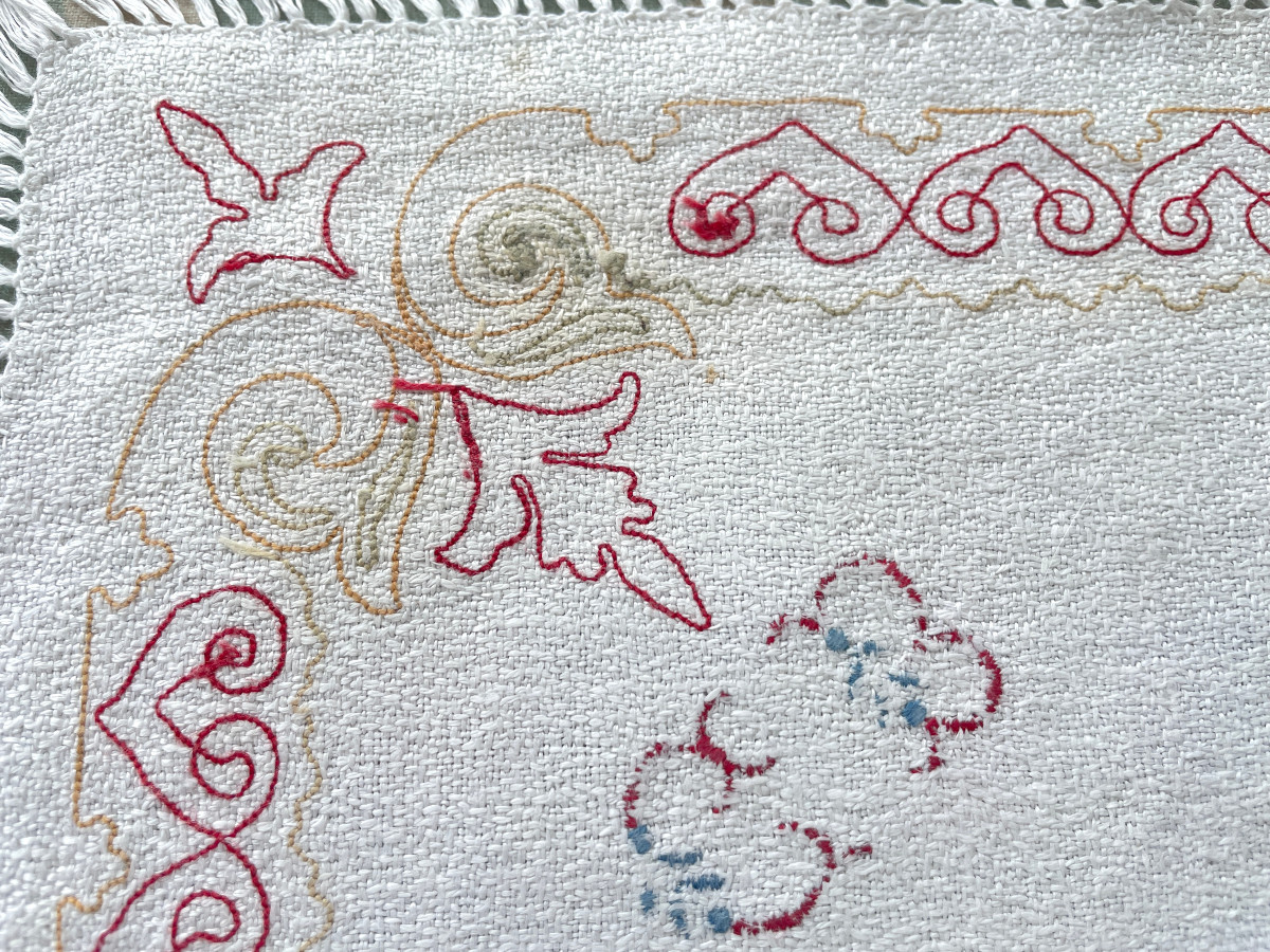 Set Of 12 Small Fringed Napkins, Linen Granite, Colored Embroidery Point De Beauvais, Napoleon I-photo-4