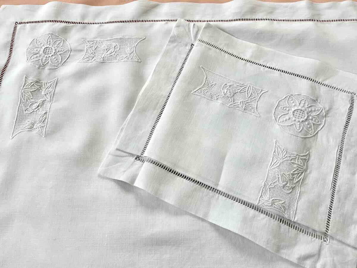 Pair Of Hand-embroidered Linen Pillowcases With Birds - New Condition - Antique Linen-photo-3