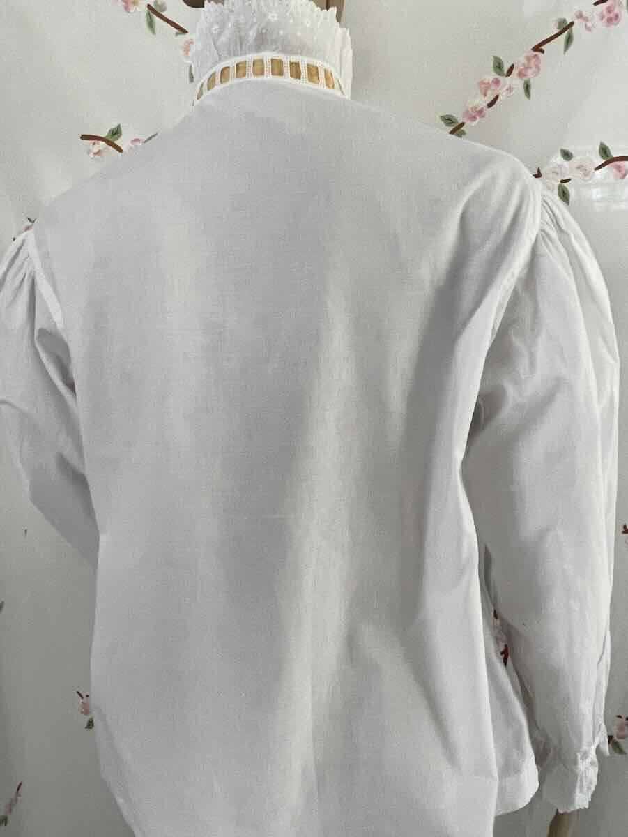 Chemisier manches longues enjolivé de volants, plis nervurés main - Linge Ancien-photo-3