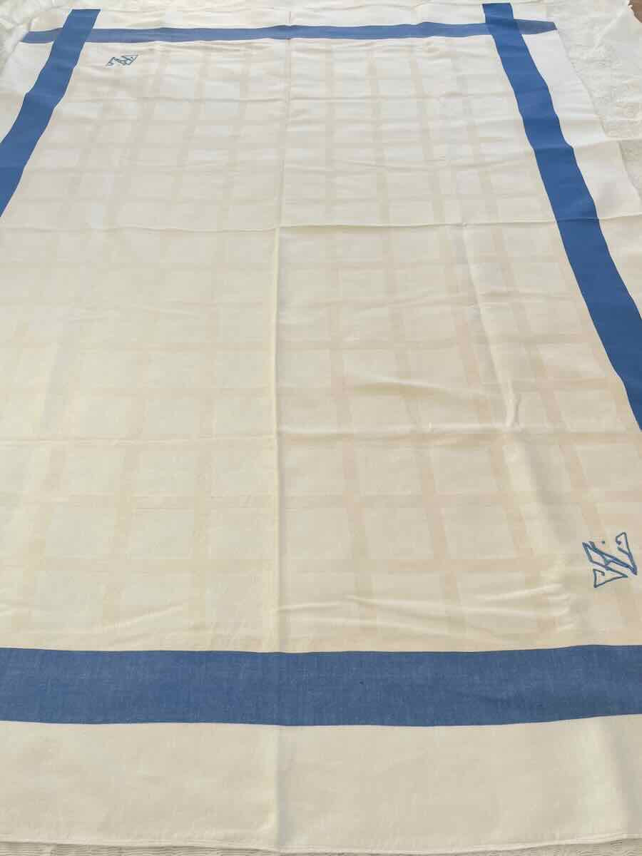 Damask Linen Dinner Service With Blue Borders, Two-tone Checkerboard Pattern - Antique Linen-photo-2