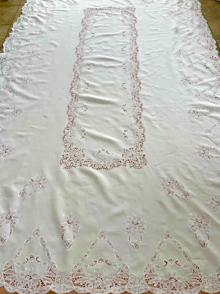 Grande nappe:  incrustations dentelle main sur toile en fil de lin blanc - linge Ancien-photo-2