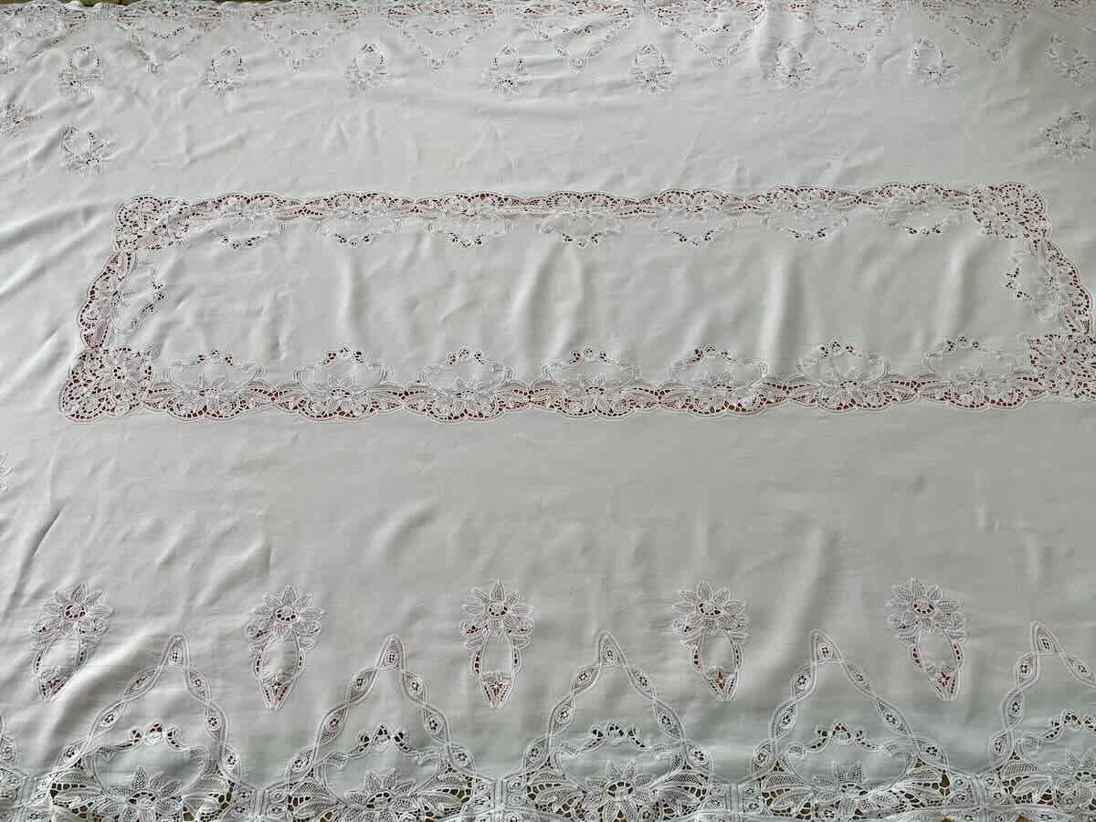 Grande nappe:  incrustations dentelle main sur toile en fil de lin blanc - linge Ancien-photo-2