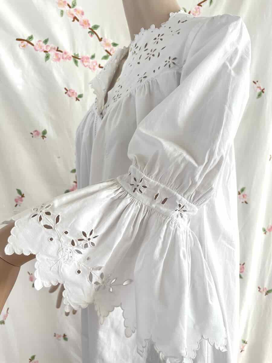 Nightdress With English Embroidery Yoke On Cotton Canvas - Antique Linen