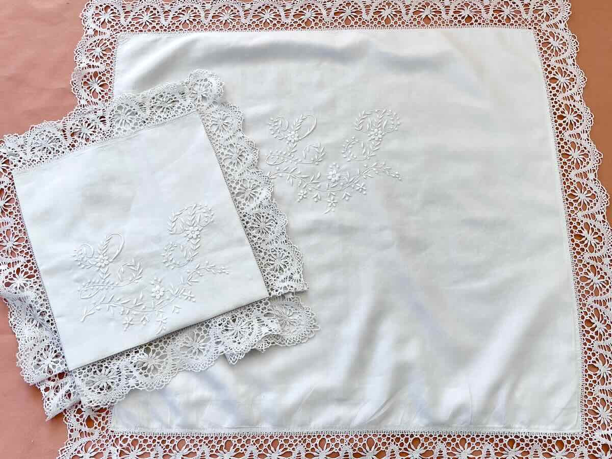 Pair Of Fine Linen Pillowcases, Monogrammed Lp With Bobbin Lace -linge Antique-photo-2
