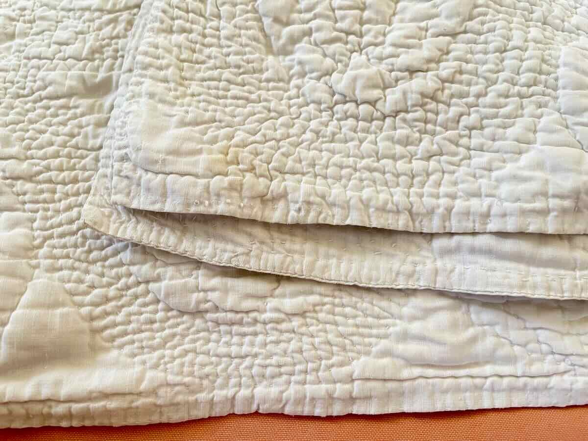 Hand-quilted Quilt Made From White Cotton Fabric With Fine Quilting—linge Ancien-photo-3