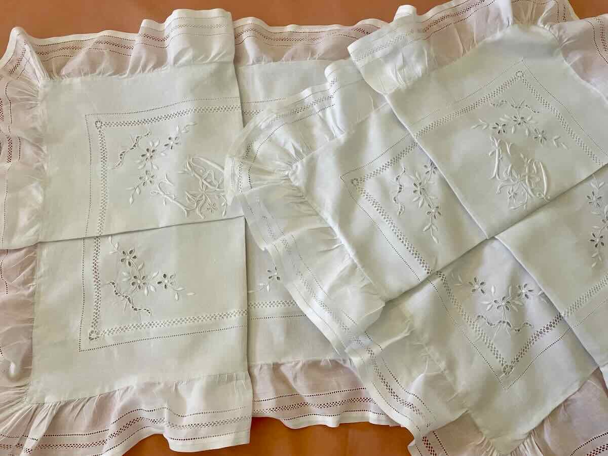 Bedding Set: Fitted Sheet, Pillowcases, Ruffles, Openwork Embroidery, Hand-embroidered On Fine Linen—antique Linen-photo-2