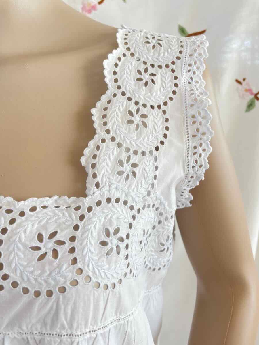 Chemise de jour sur toile de fin coton avec  broderie blanche- Linge Ancien-photo-3