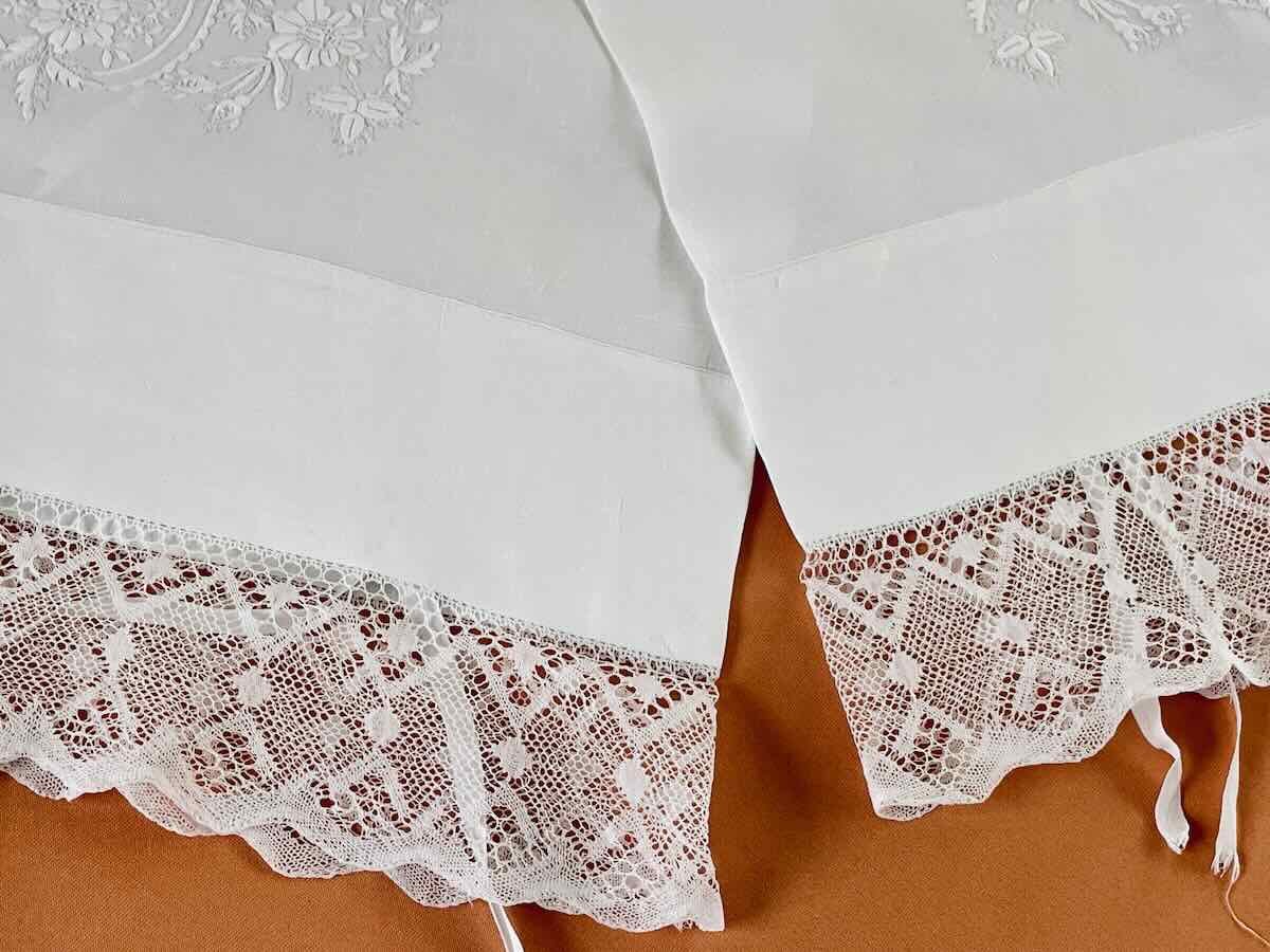 Richly Embroidered Bolster Pillowcase On Linen Fabric: Cm, Lace - Linge Ancien-photo-3