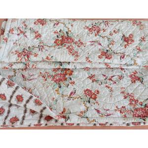 19th Century Quilted Boutis Blanket: Two Sides With Different Floral Patterns - Antique Linen