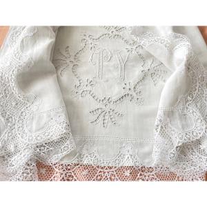 Sheet With Large Py Monogram, Openwork Design, And Bobbin Lace Trim - Antique Linen