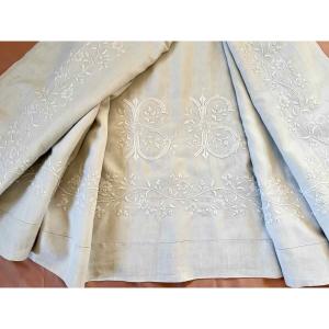 Large Baby Sheet, Brand-new Fine White Linen, With Embroidered Borders: Floral Garland