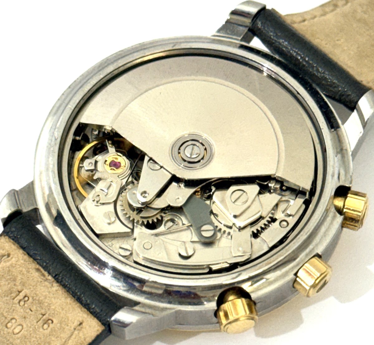 Universal Geneve Chronograph-photo-2