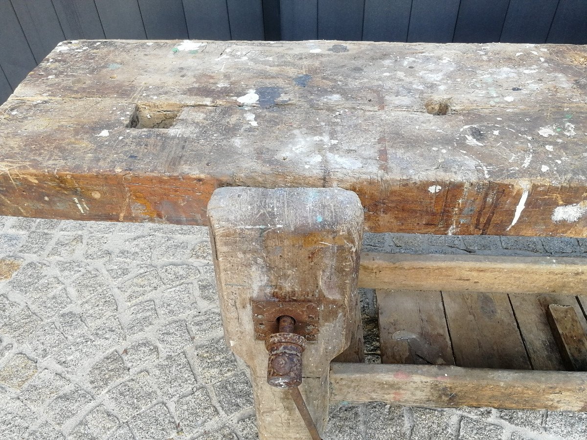 Carpenter's Workbench In Oak.-photo-3