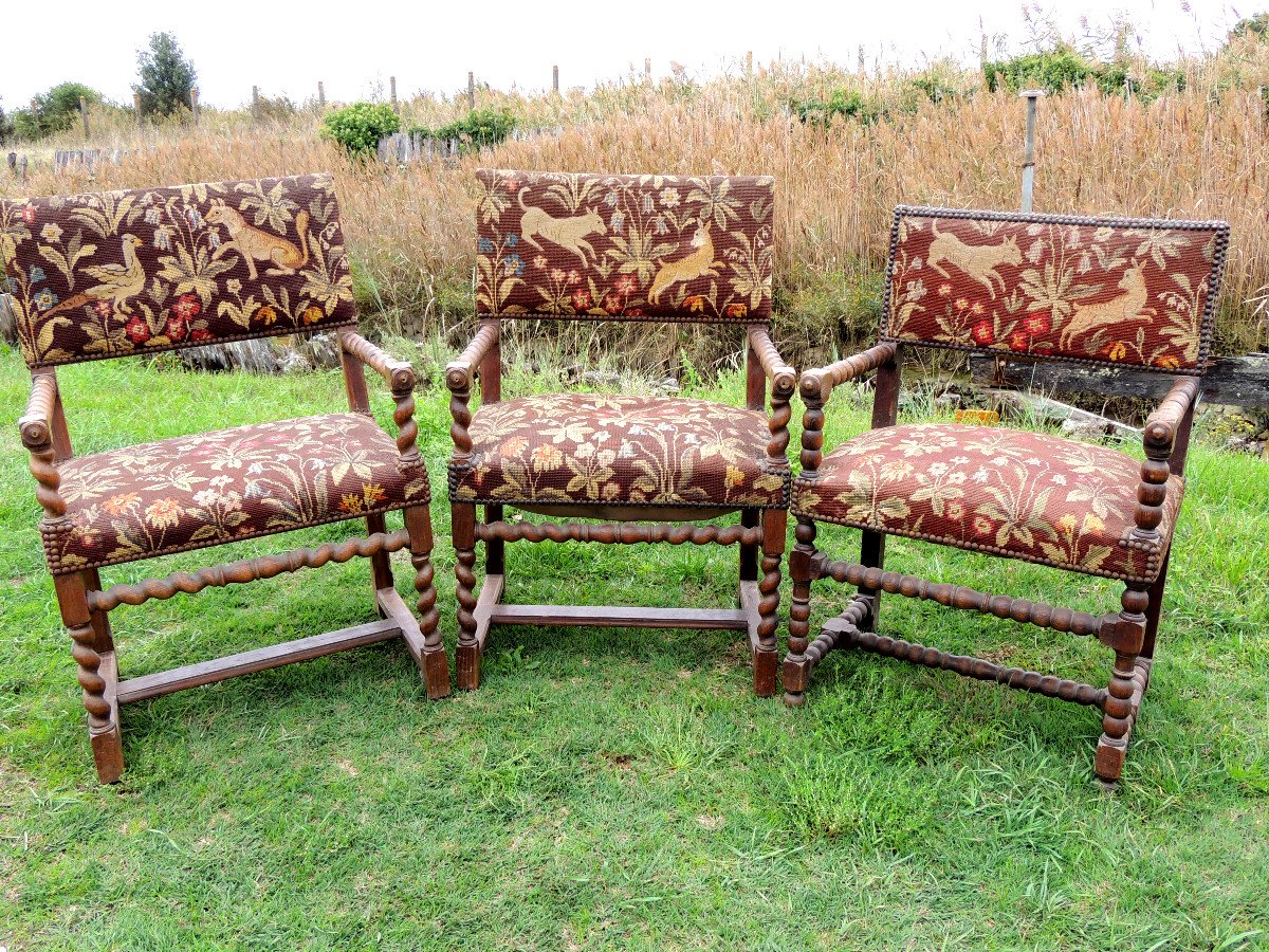 Siéges , Quatre Fauteuils à Bras Louis XIII En Chêne , Tapisserie Au Point , 19 ème-photo-5