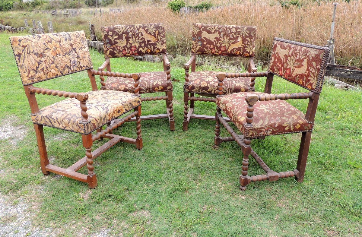 Siéges , Quatre Fauteuils à Bras Louis XIII En Chêne , Tapisserie Au Point , 19 ème