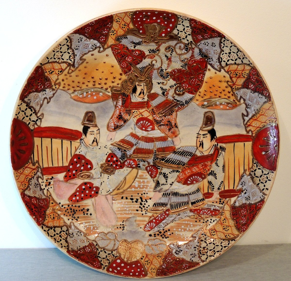 Japanese Porcelain Dish, Satsuma, Decor Of Three Characters In Polychrome And Gold Late 19th -photo-2