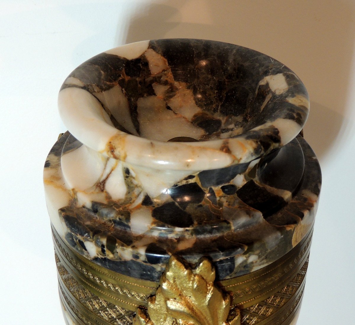 Paire De Cassolettes ,en Marbre Veiné Et Bronze Doré , Piétement Tripode , Napoléon III , 19 ème-photo-5