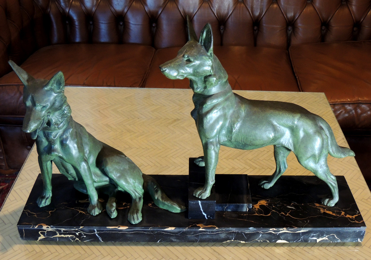 Sculpture Animaliére De Plagnet ,  Deux Chiens En Métal ( Régule ) Sur Une Base En Marbre 1930 -photo-3