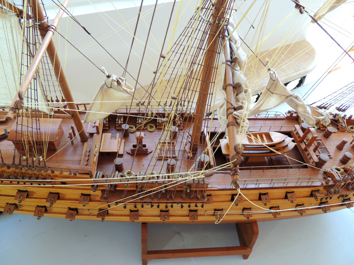 Large Wooden Model Boat, 1.36 M Long And 1.12 M High, From The 20th Century -photo-3