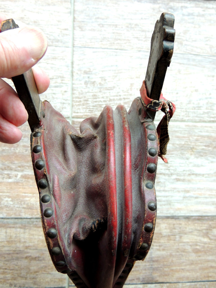 Old Asian Fireplace Bellows, Chinese Lacquer Decoration, 18th Century  -photo-3
