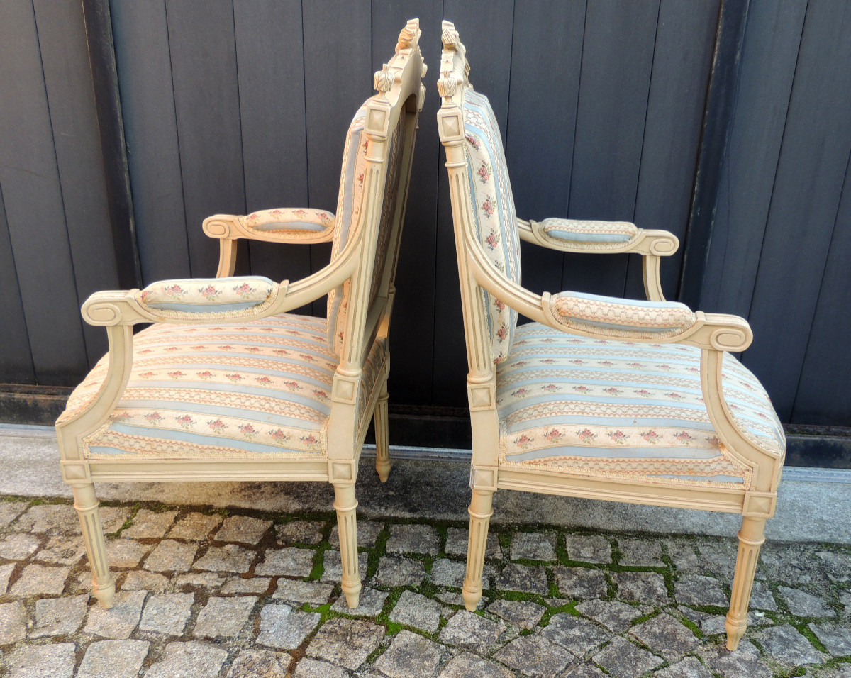 Pair Of Louis XVI Lacquered Wood Cabriolet Armchairs From The 19th Century-photo-4