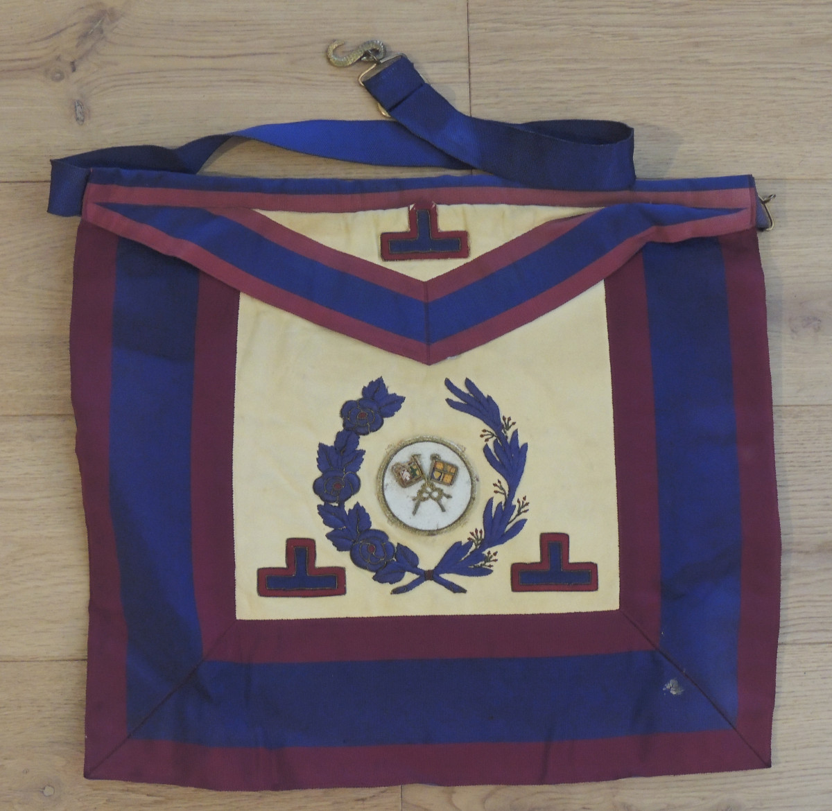 tabliers et cols de francs maçons  loges Anglaises et " brésilienne " , du 19 et 20 ème siècle -photo-4