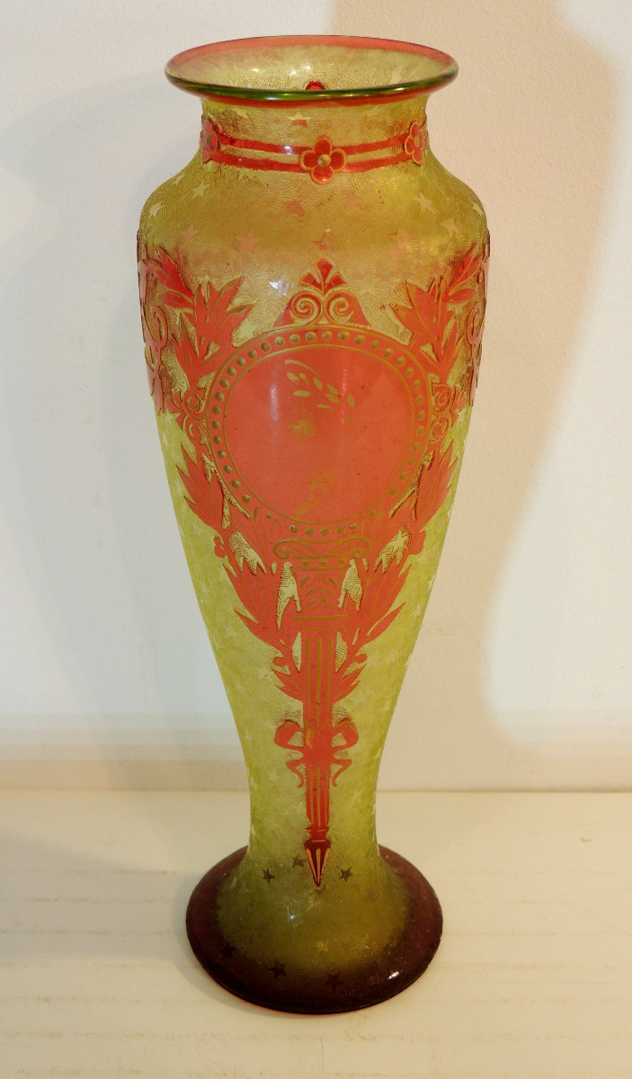 vase montjoye verrerie de Saint Denis décor dégagé à l'acide sur fond givré étoilé ,fin 19 ème -photo-2