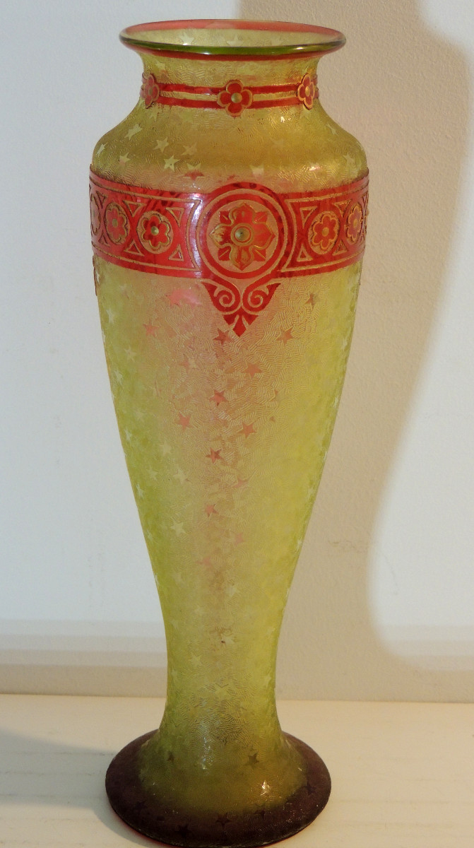 vase montjoye verrerie de Saint Denis décor dégagé à l'acide sur fond givré étoilé ,fin 19 ème -photo-4