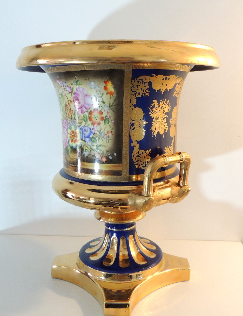 Large Medici Porcelain Vase, 50 Cm High, Decorated In 4 Panels Highlighted With Gold, 19th Century -photo-3