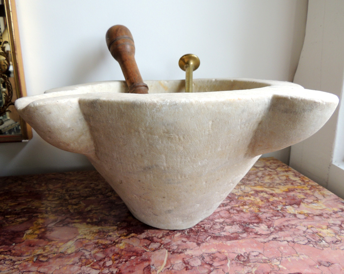 Marble Apothecary Mortar With Ears, Walnut Pestle And Bronze Pestle, 18th Century-photo-4