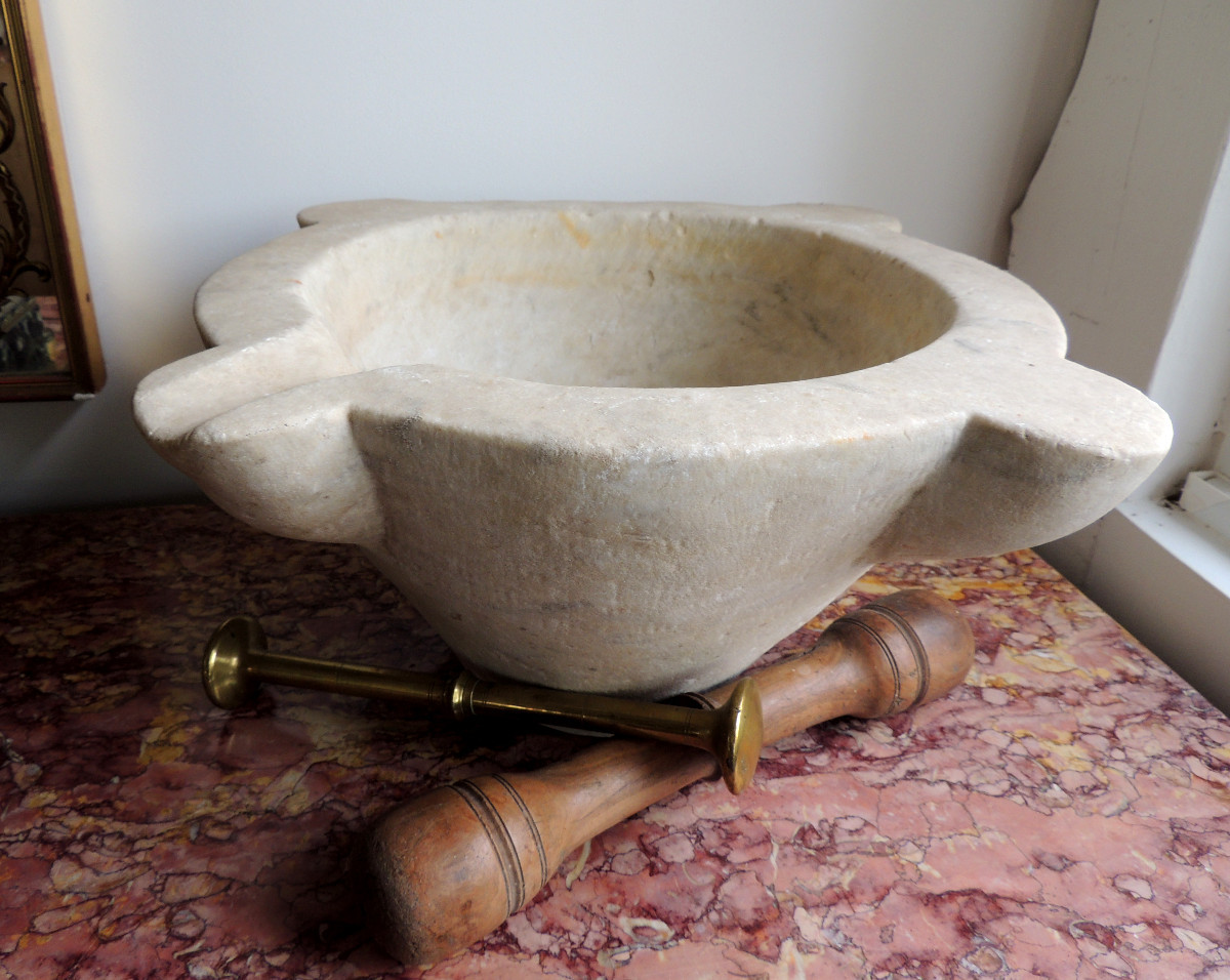 Marble Apothecary Mortar With Ears, Walnut Pestle And Bronze Pestle, 18th Century
