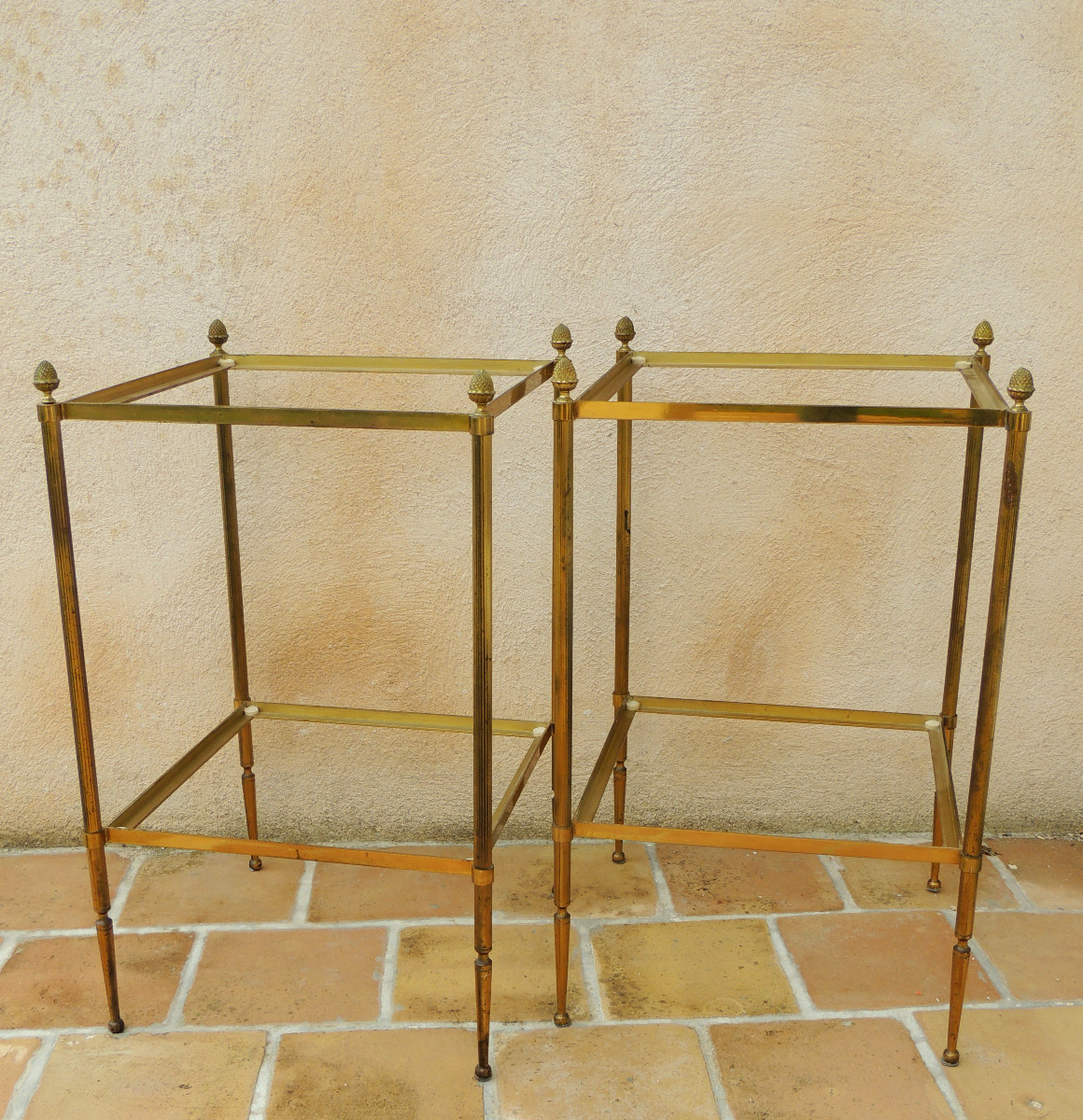 paire de bouts de canapé en laiton doré , double plateaux en marbre , maison Bagués , 20 ème-photo-4