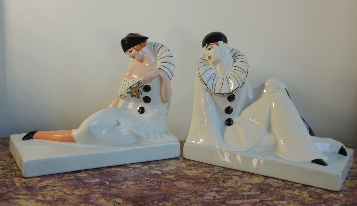 Glazed Ceramic Book Greenhouses Pierrot Et Colombine Le Moulin Des Loups à Orthies , 20th Century