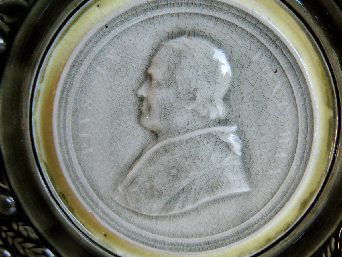 Enameled Porcelain Medallion Portrait Of Pope Pope IV Giovanni Maria Mastai Ferretti 19th Century-photo-4