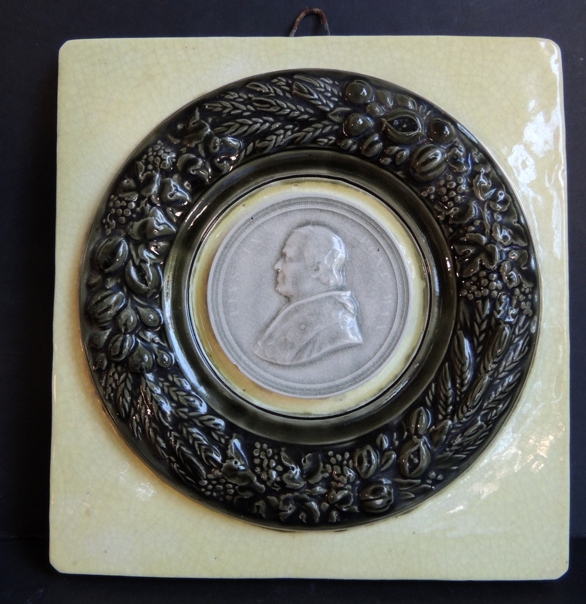 Enameled Porcelain Medallion Portrait Of Pope Pope IV Giovanni Maria Mastai Ferretti 19th Century-photo-3