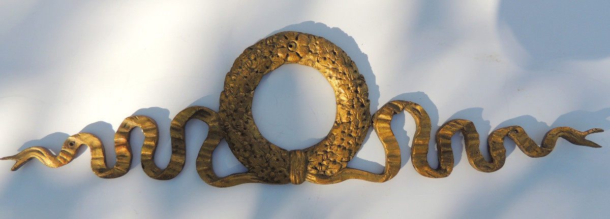 Bronze Ornament ép . Empire Style Furniture Ornament, Decorated With A Floral Wreath, 19th Century