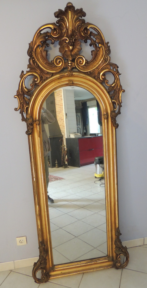 Mirror, Gilded Wood Mantelpiece Mirror, Acanthus Leaf Decor, Louis XV, Early 19th Century