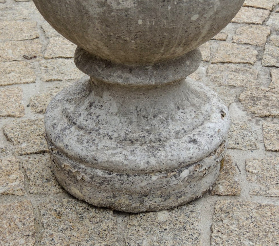 Pair Of Stone Balls, Top Of Pillars For A Chateau Entrance In The Bordeaux Region, 18th Century-photo-3