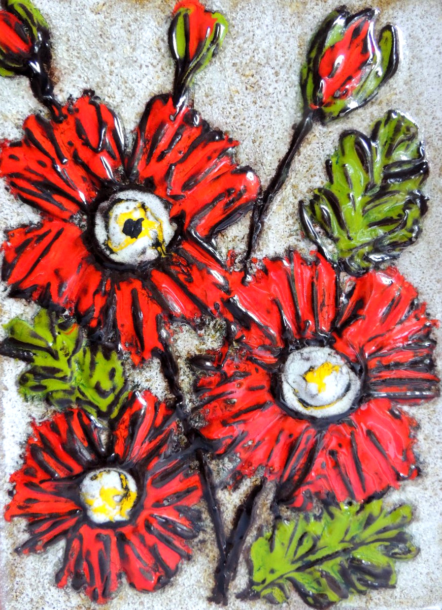 carreau en céramique faïencée vernissée , bouquet de fleurs aux couleurs vives , 20 ème -photo-3