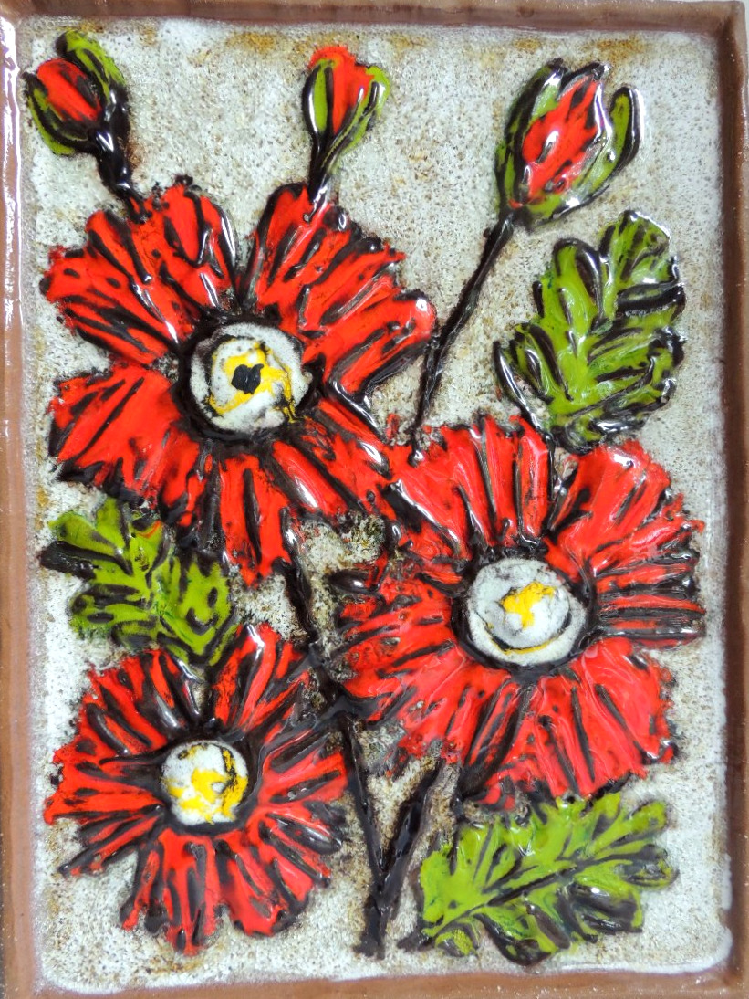 carreau en céramique faïencée vernissée , bouquet de fleurs aux couleurs vives , 20 ème -photo-4