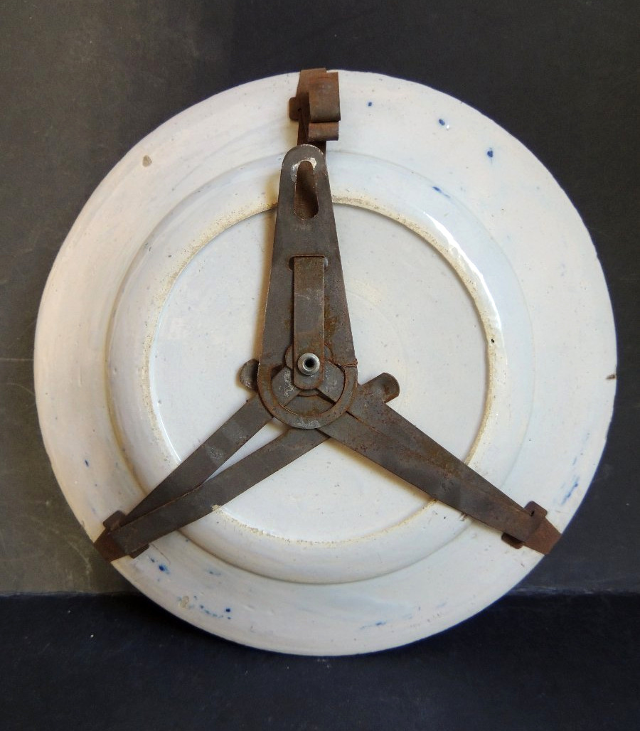 assiette en faïence de Delft , décor floral en camaïeu bleu , Hollande , 18 ème  -photo-3