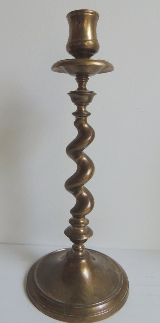 Pair Of Twisted Bronze Candlesticks, Louis XIII Style, 19th Century -photo-1
