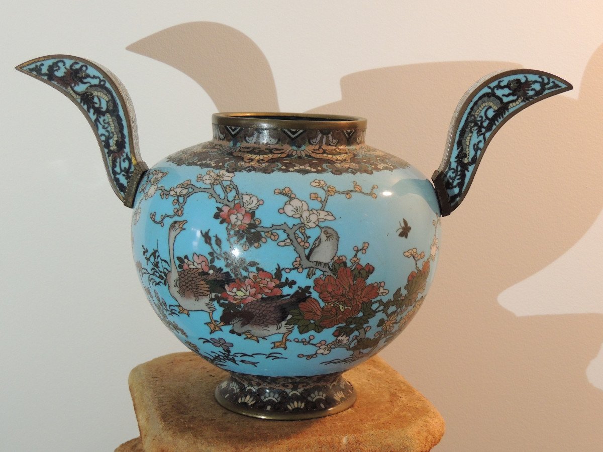 Bronze Vase With Cloisonné Enamels, Meiji Japan XIXth Century, Bird Decor On Blue Background
