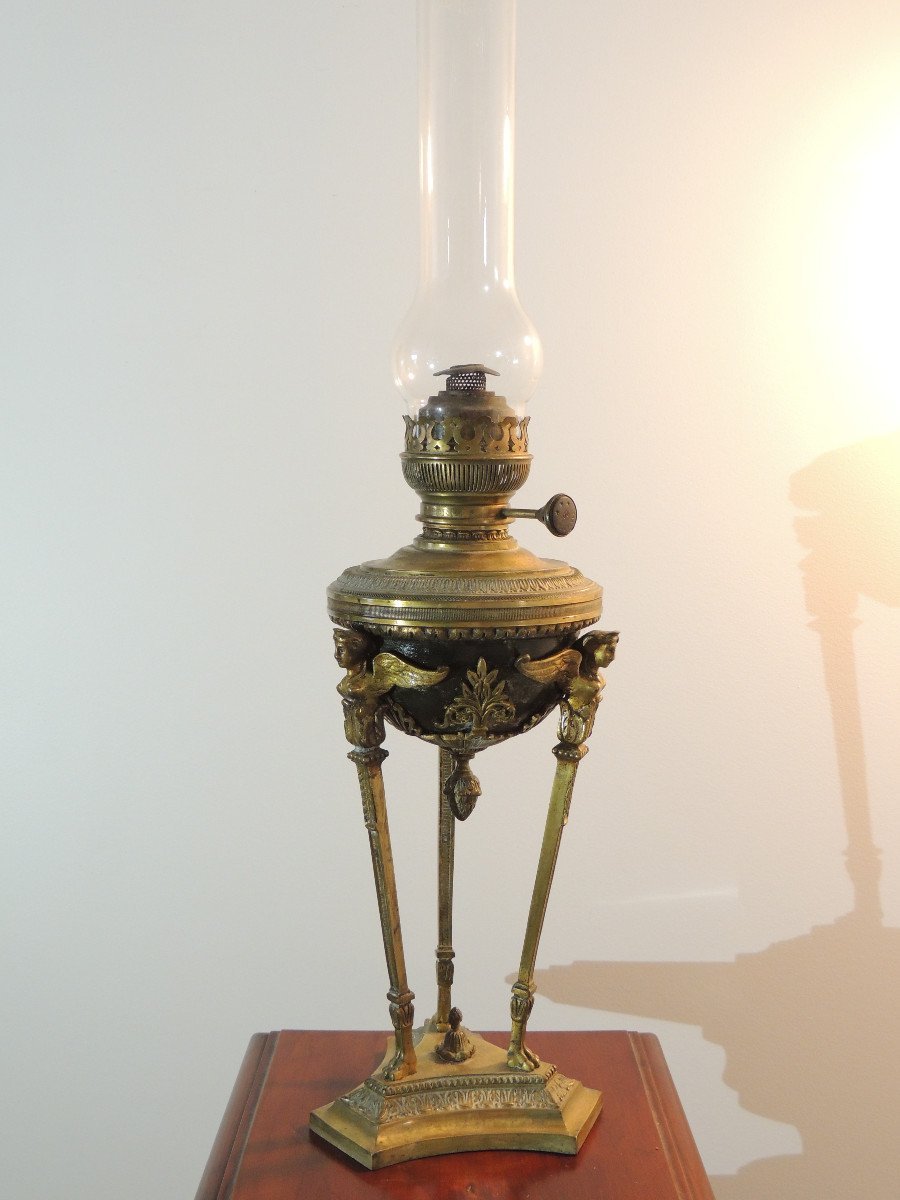 Athenian Oil Lamp In Gilt Bronze Empire Style 19th Century