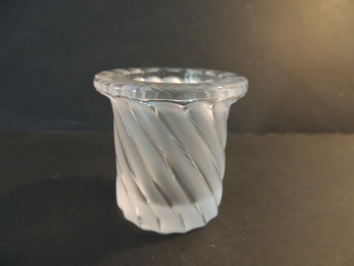 Lalique France Vase, Small Pot-photo-2