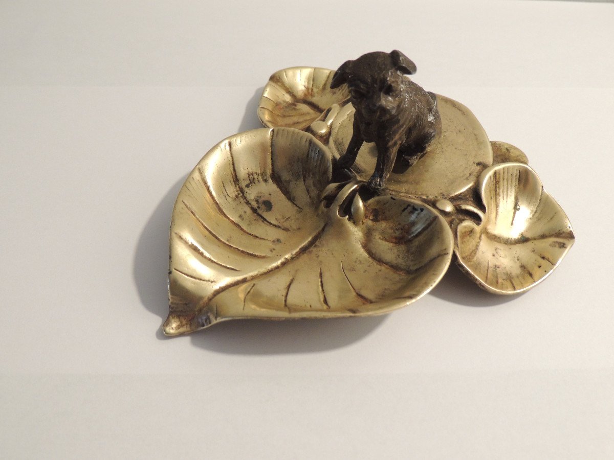Empty Pocket, Bronze Ring Sizer, Dog Surrounded By Leaves, Art Nouveau, 20th-photo-2
