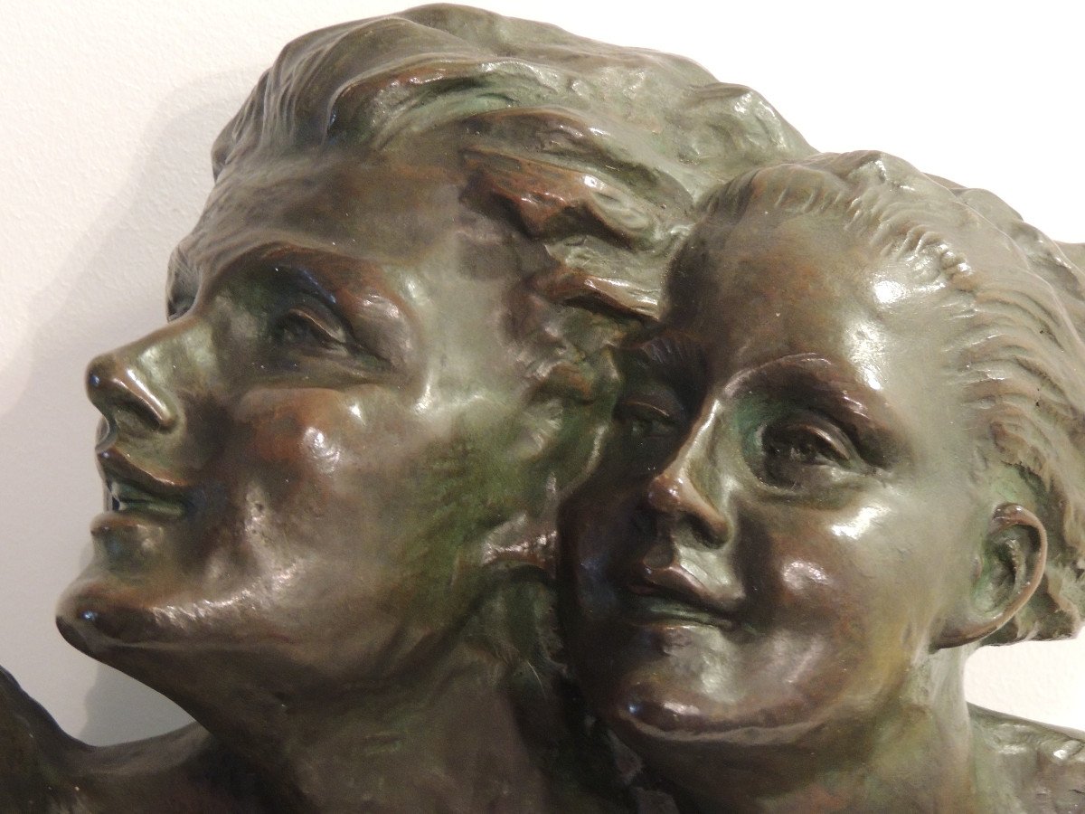 Sculpture En Bronze,couple Les Cheveux Au Vent ,de René André Varnier Vers 1930-photo-2